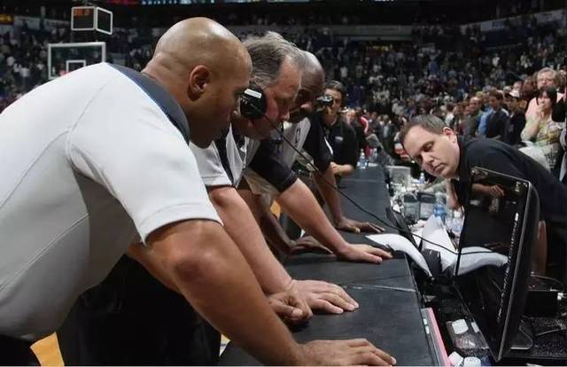 皖南猛虎队守住胜果北城猛虎队，F1友谊赛上演裁判判罚引热议！观赏性拉满的简单介绍-爱游戏用户专属